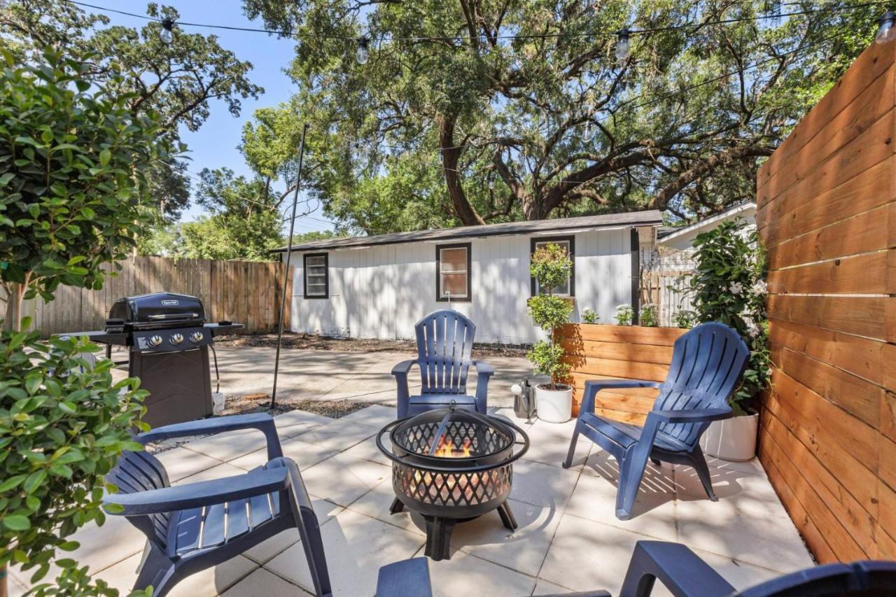 Treehouse Is A Quaint 2 Bedroom In An Up-And-Coming Part Of Town, Pet Friendly With Fenced Yard And Lounge Area That Is Close To Downtown טאמפה מראה חיצוני תמונה